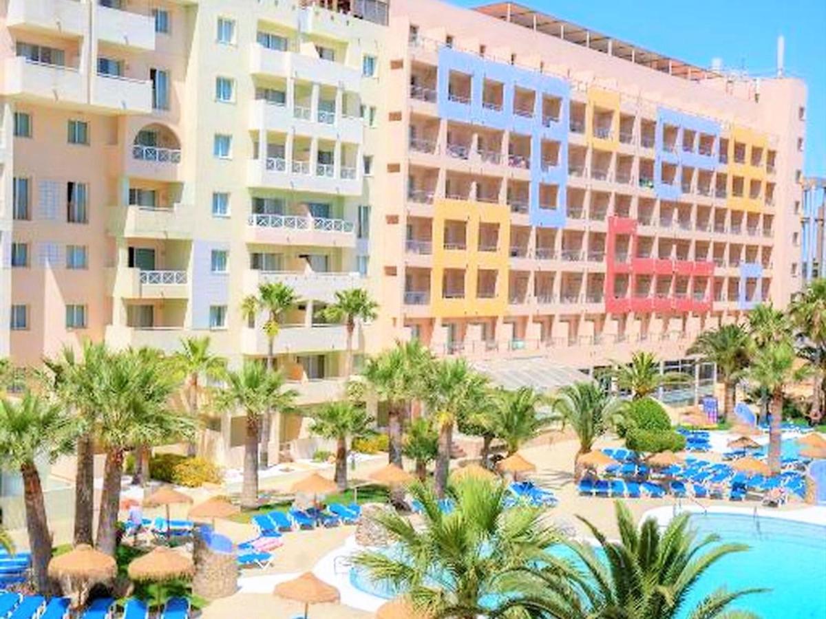 Attractive Holiday Home In Roquetas De Mar Surrounded By Beaches Bagian luar foto